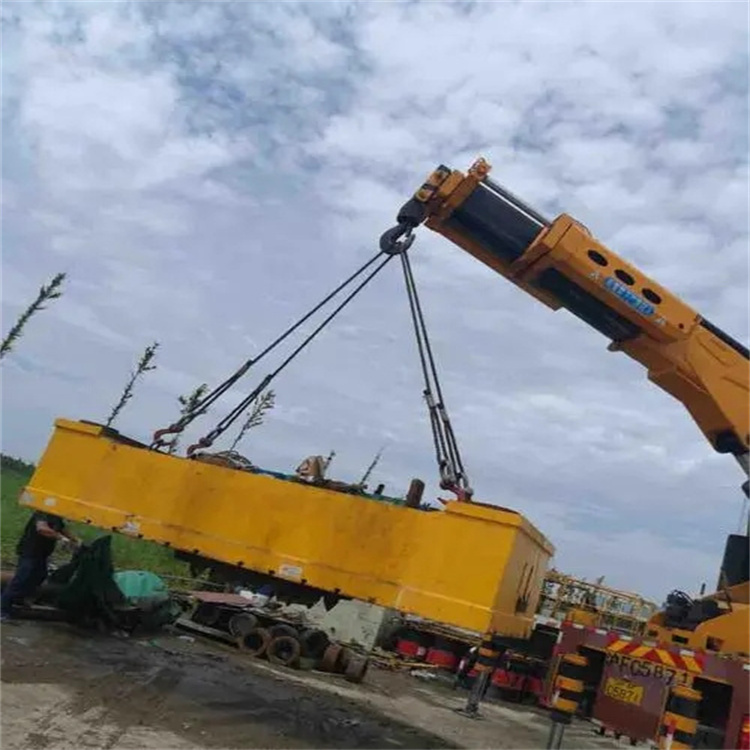 彭山随车吊吊集装箱怎么吊